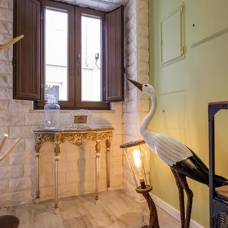 Y.baixa - Boutique Apartman *