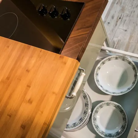 Y.baixa - Boutique Apartamento